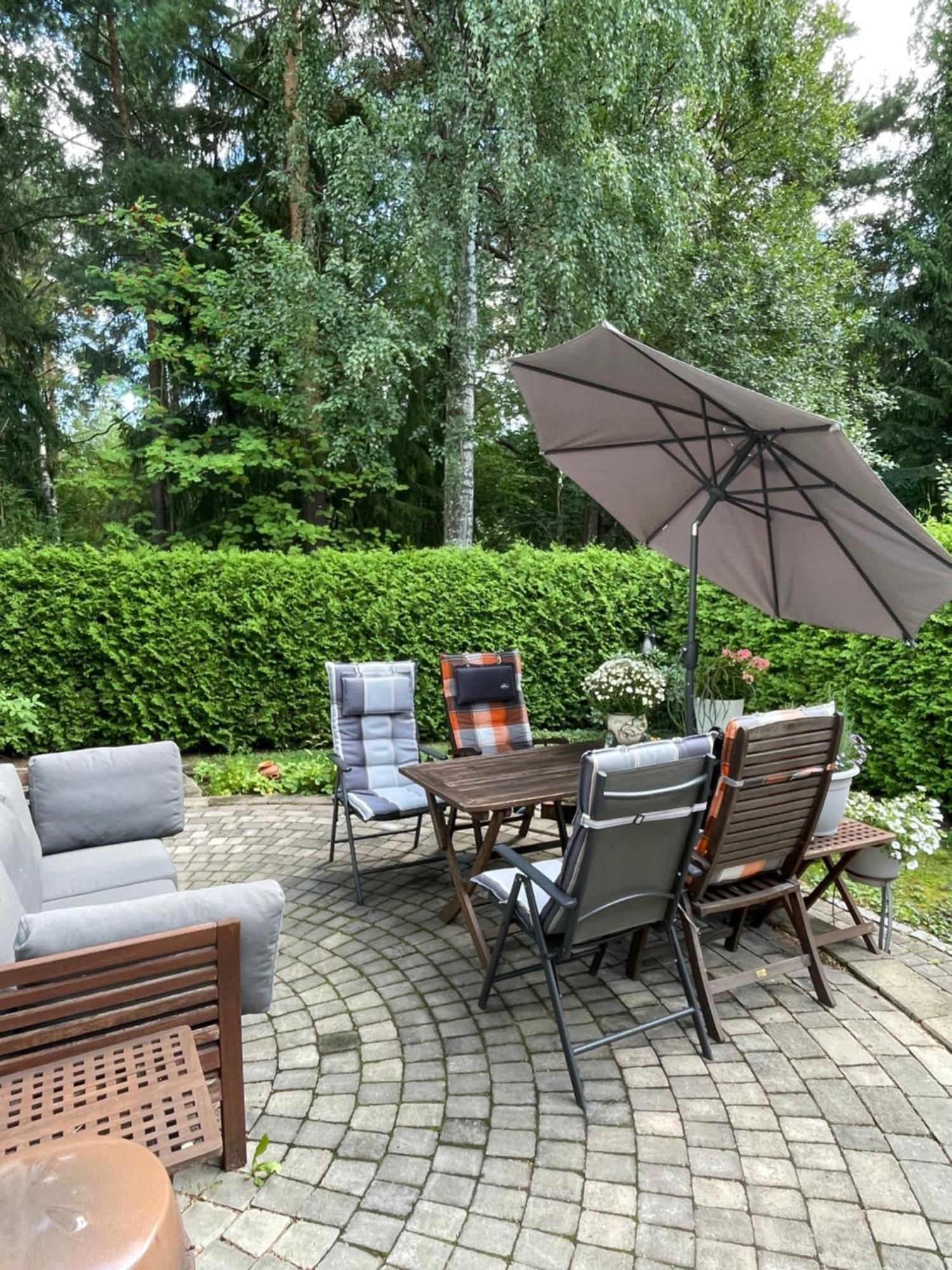 Helsinki Hallainvuori Yksityismajoitus Extérieur photo